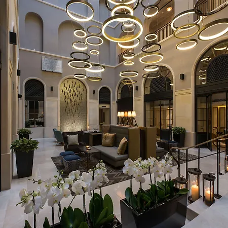 Hotel Karakoy Port 4*