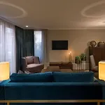 Karakoy Port 4*