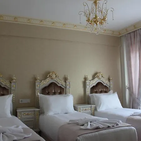 Karakoy Port 4*